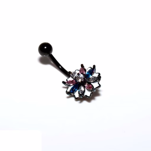 Black flower navlepiercing